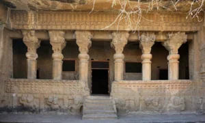 Foundation of the Satavahana Dynasty
